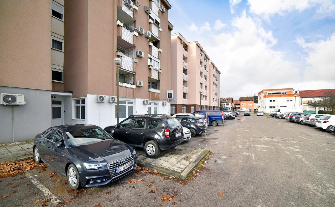 Apartments Dubec Sesvete Extérieur photo